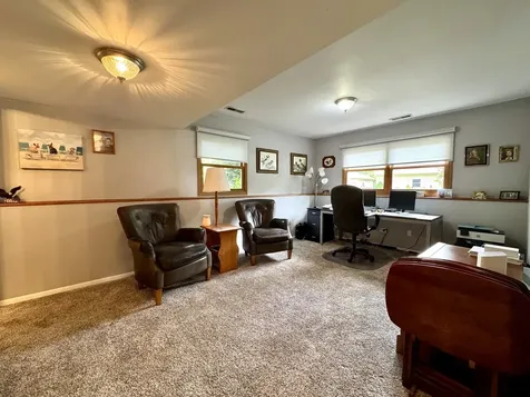 315 Maplewood Drive Lakemoor IL 60051