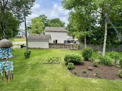315 Maplewood Drive Lakemoor IL 60051