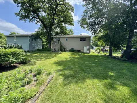 315 Maplewood Drive Lakemoor IL 60051