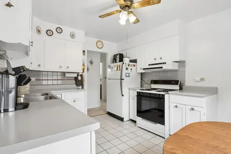 8559 North Osceola Avenue Niles IL 60714