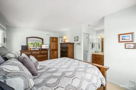 1651 Casa Solana Drive Wheaton IL 60189
