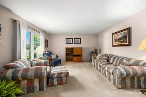 1651 Casa Solana Drive Wheaton IL 60189