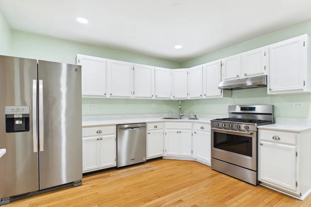 2056 Yellow Daisy Court Naperville IL 60563