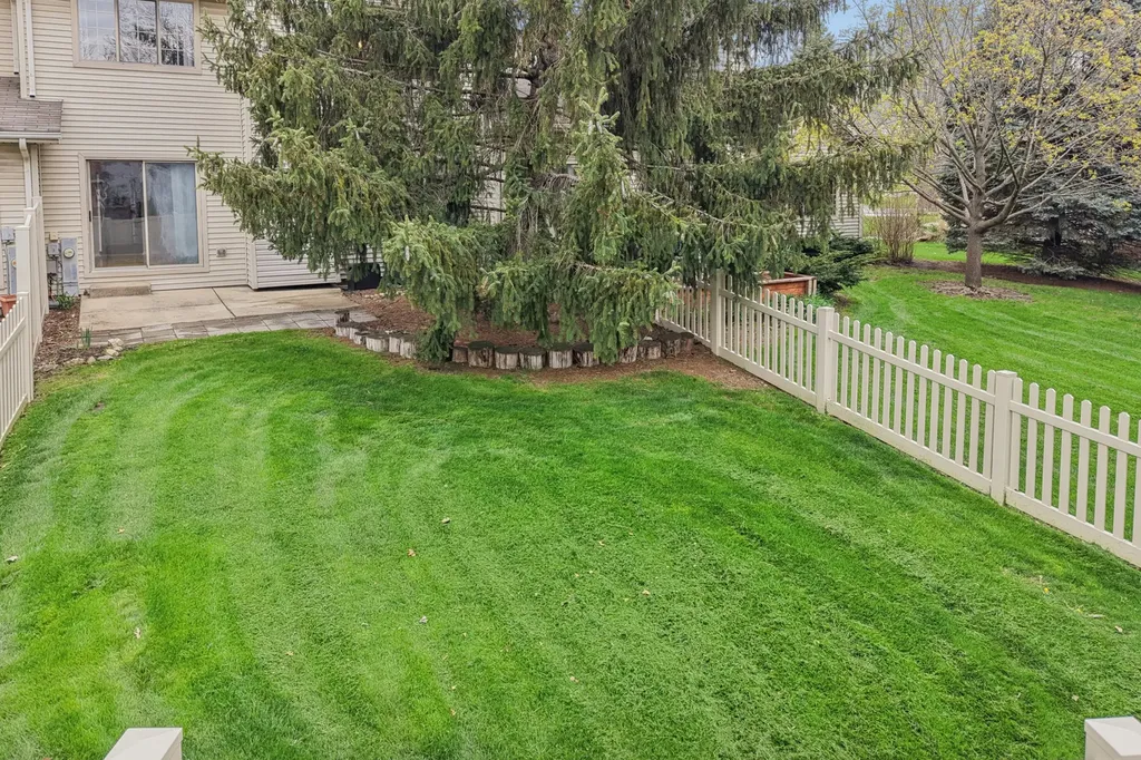 2056 Yellow Daisy Court Naperville IL 60563