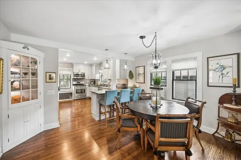 829 Saint Johns Avenue Highland Park IL 60035