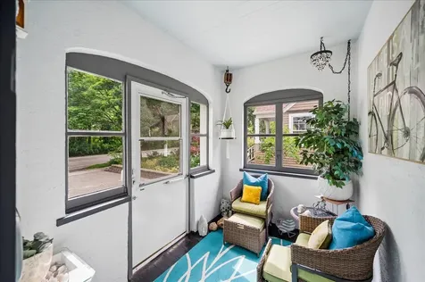 829 Saint Johns Avenue Highland Park IL 60035