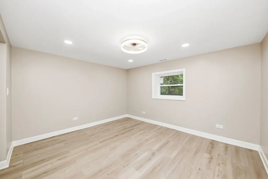 1302 South Lawler Avenue Lombard IL 60148