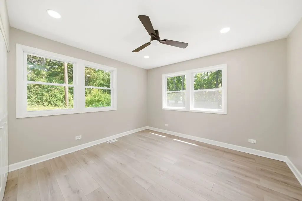1302 South Lawler Avenue Lombard IL 60148