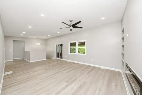 1302 South Lawler Avenue Lombard IL 60148