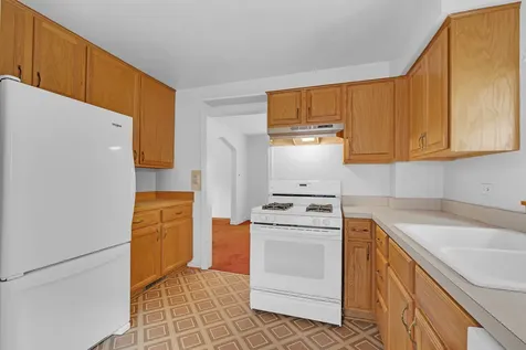 9932 South Maplewood Avenue Chicago IL 60655
