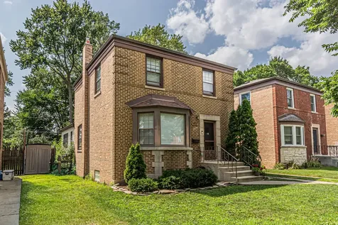 9932 South Maplewood Avenue Chicago IL 60655
