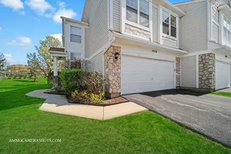 1058 Delta Drive Elgin IL 60123