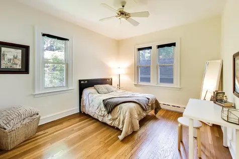 172 Barrypoint Road Riverside IL 60546