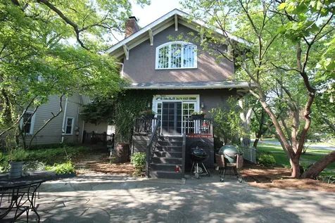 172 Barrypoint Road Riverside IL 60546