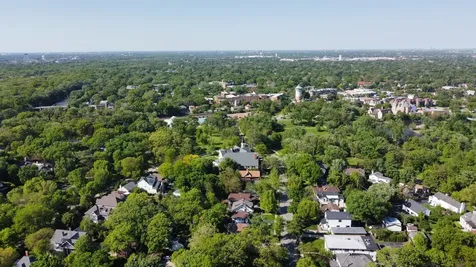 172 Barrypoint Road Riverside IL 60546