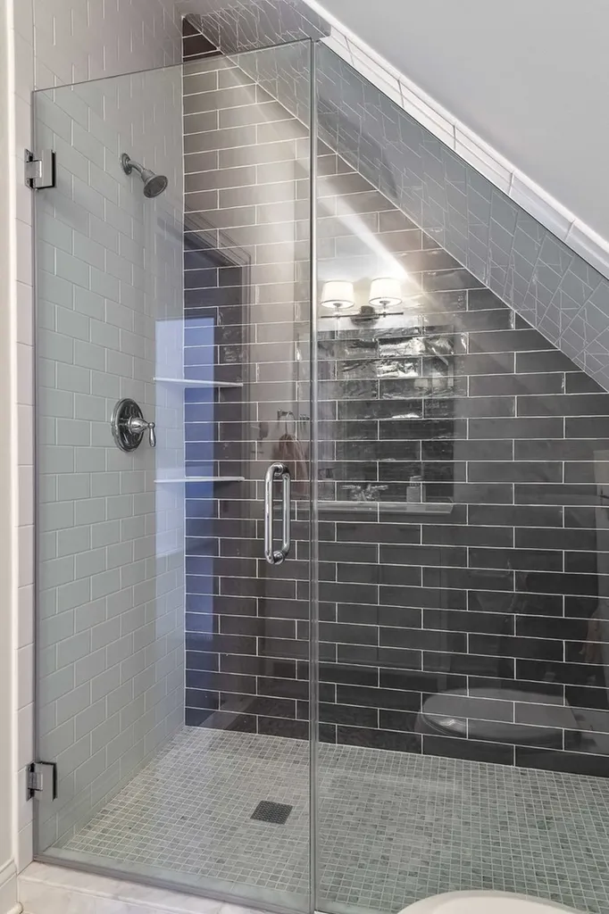 2255 North Avers Avenue Chicago IL 60647