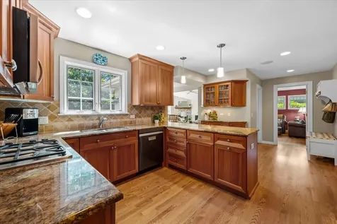 1109 Terrace Lane Glenview IL 60025