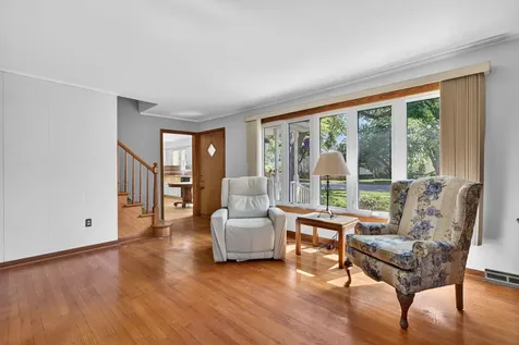 11006 Oxford Avenue Chicago Ridge IL 60415