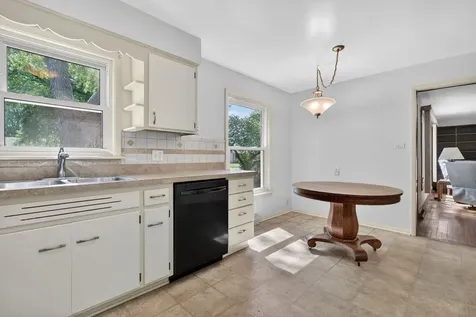 11006 Oxford Avenue Chicago Ridge IL 60415