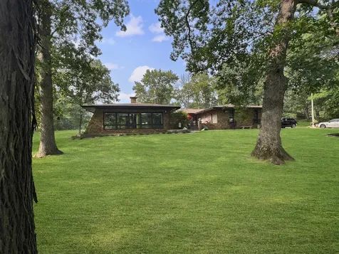 22929 Burnham Avenue Chicago Heights IL 60411