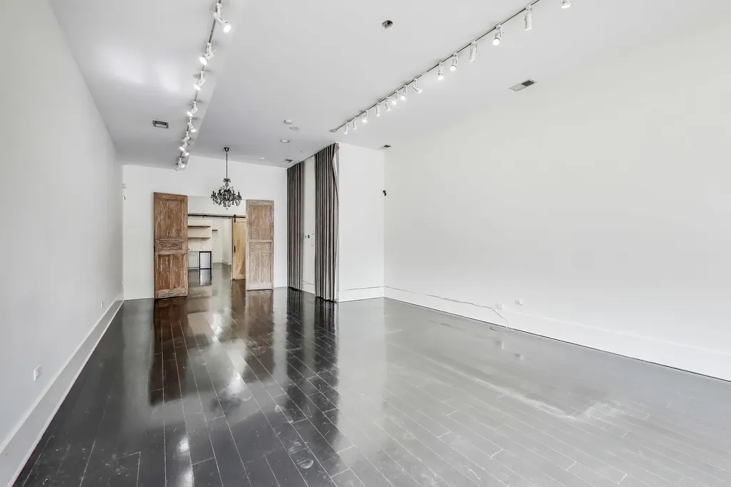 18 East Cullerton Street Chicago IL 60616