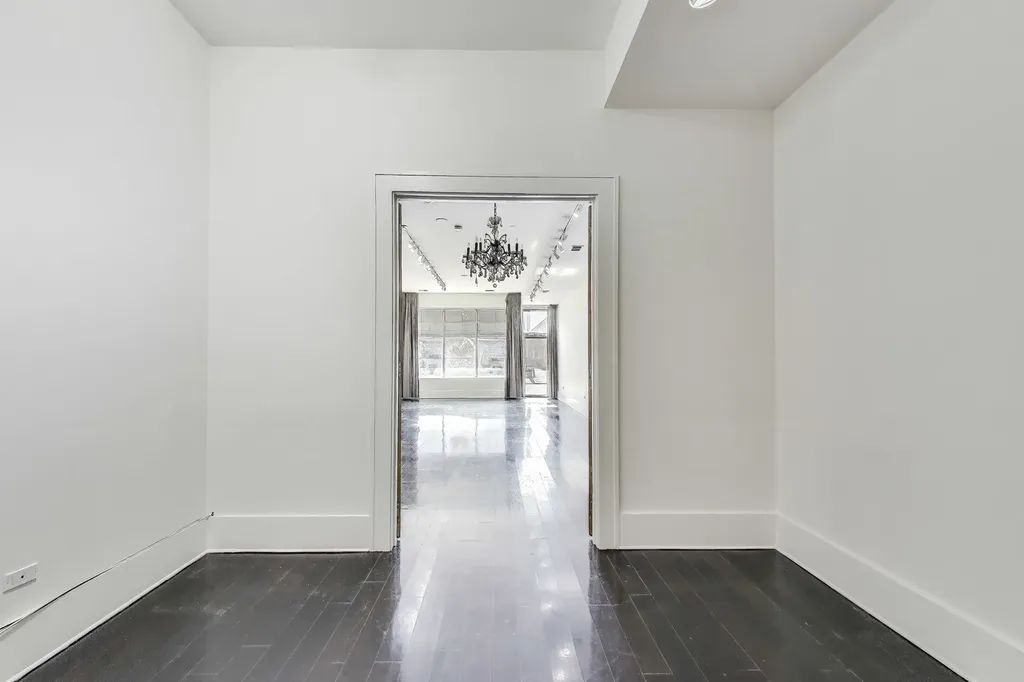 18 East Cullerton Street Chicago IL 60616