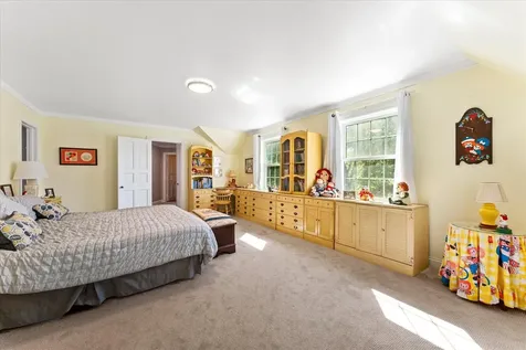 27 Hickory Lane White Heath IL 61884