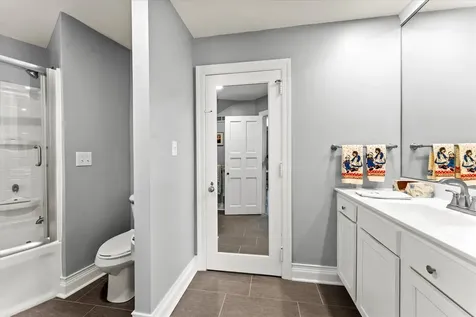 27 Hickory Lane White Heath IL 61884