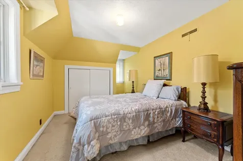 27 Hickory Lane White Heath IL 61884