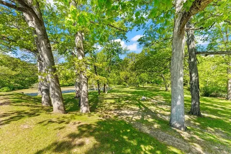 27 Hickory Lane White Heath IL 61884