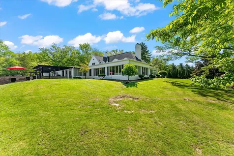 27 Hickory Lane White Heath IL 61884