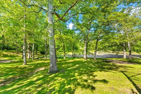 27 Hickory Lane White Heath IL 61884