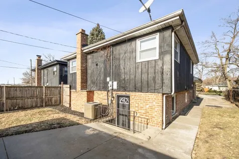 505 East 146th Street Dolton IL 60419