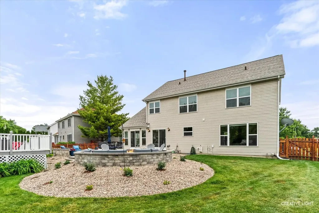 1849 Garfield Avenue Aurora IL 60506