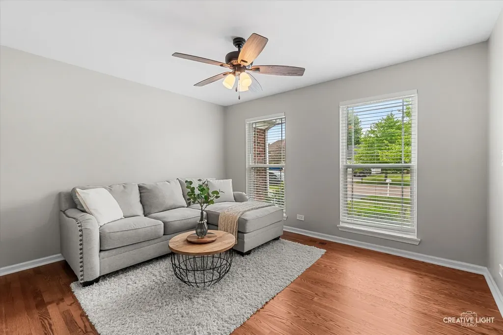 1849 Garfield Avenue Aurora IL 60506