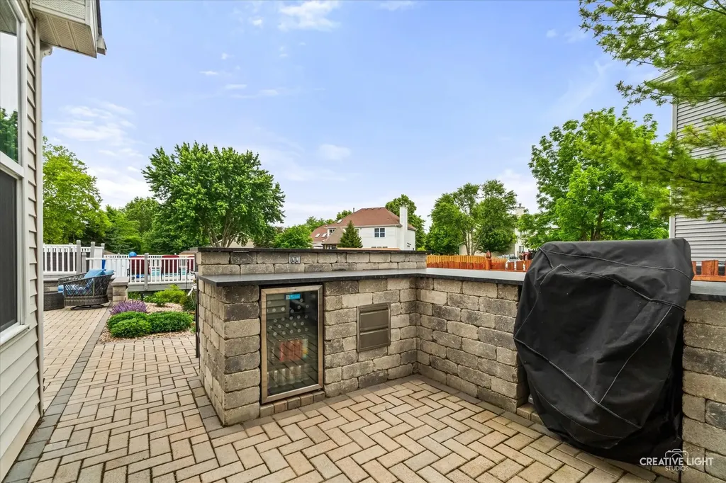 1849 Garfield Avenue Aurora IL 60506