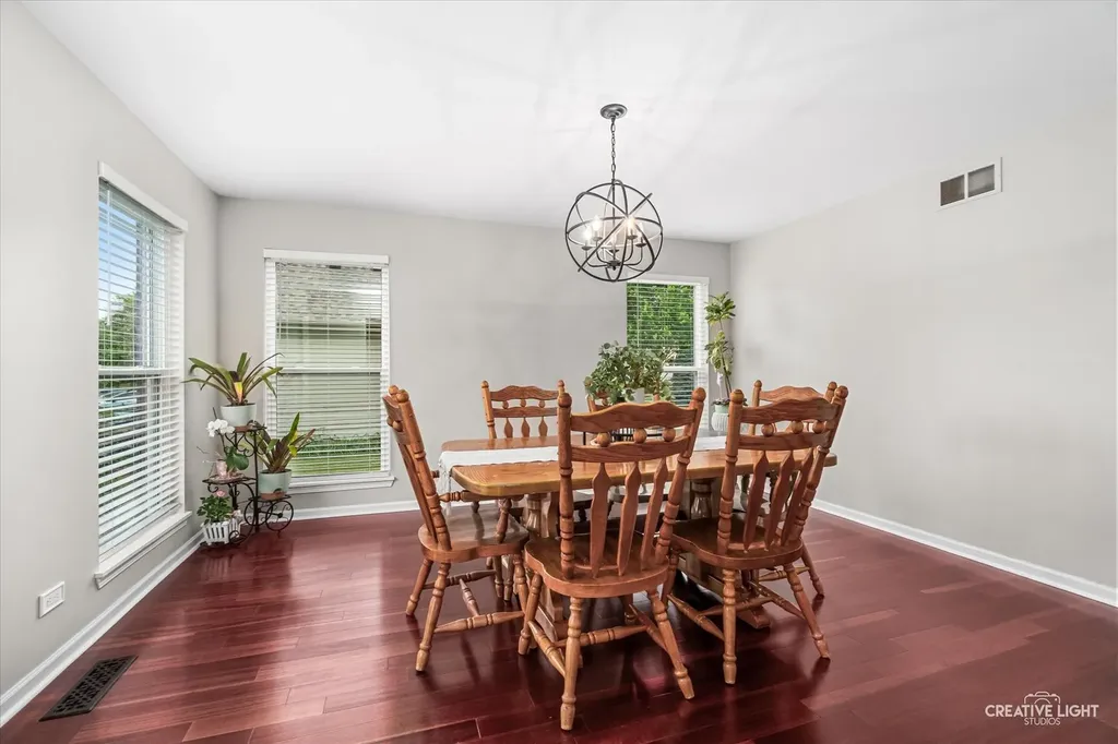 1849 Garfield Avenue Aurora IL 60506
