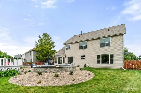 1849 Garfield Avenue Aurora IL 60506