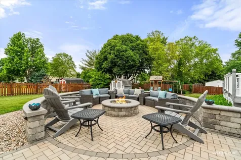 1849 Garfield Avenue Aurora IL 60506