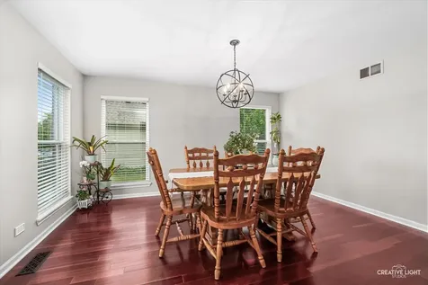 1849 Garfield Avenue Aurora IL 60506