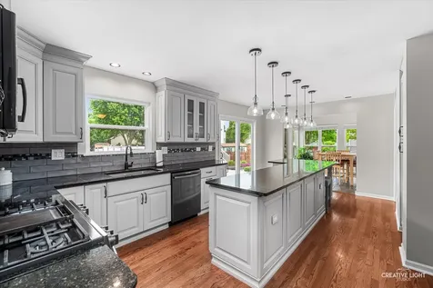 1849 Garfield Avenue Aurora IL 60506