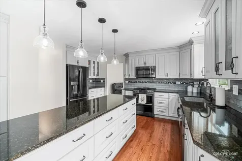 1849 Garfield Avenue Aurora IL 60506