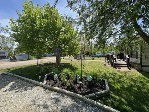 13-135 Woodhaven Lakes Sublette IL 61367