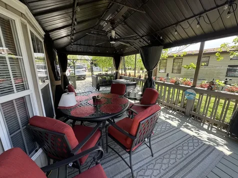 13-135 Woodhaven Lakes Sublette IL 61367