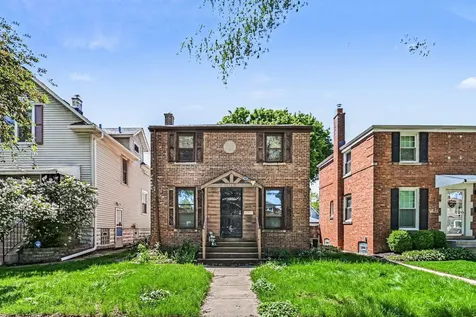 4440 North La Crosse Avenue Chicago IL 60630
