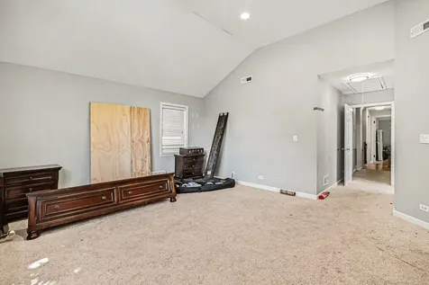 4440 North La Crosse Avenue Chicago IL 60630