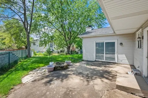 858 Shorewood Drive Bartlett IL 60103