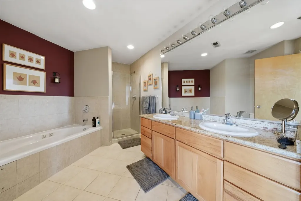 2310 South Canal Street Chicago IL 60616
