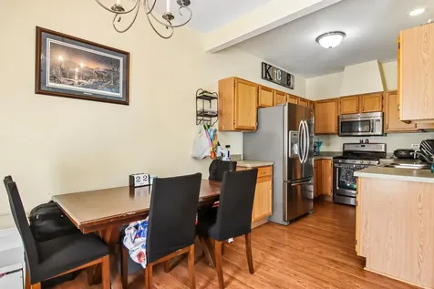 2726 Kendall Crossing Mchenry IL 60051