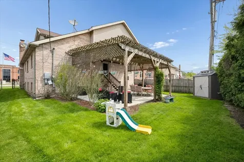 8317 West Ballard Road Niles IL 60714